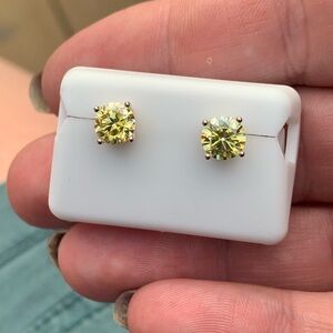 Elegant Yellow genuine moissonite Stud Earrings